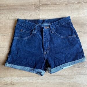 Wrangler Jean shorts size 29 western denim cow girl